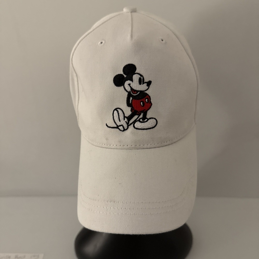 Walt Disney World Mickey Mouse Hat White One Size Embroidered Casual Travel